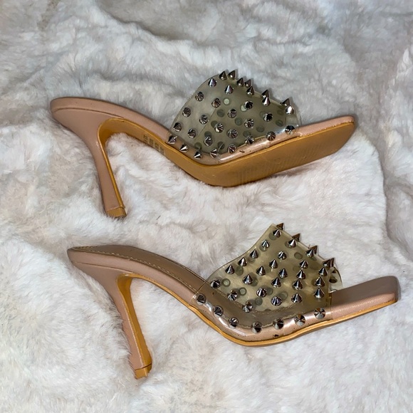 Spiked - Picture 3 of 3